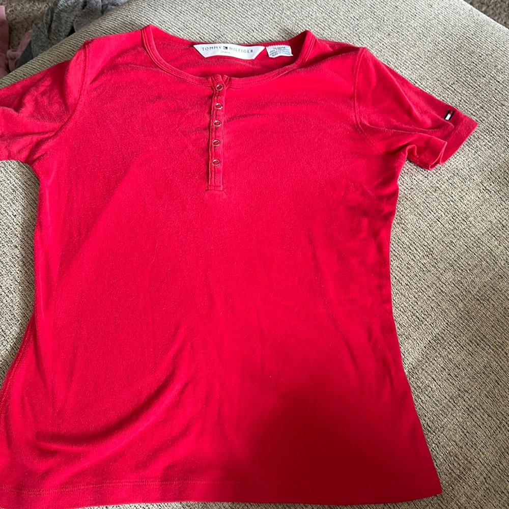 Tommy Hilfiger T button up